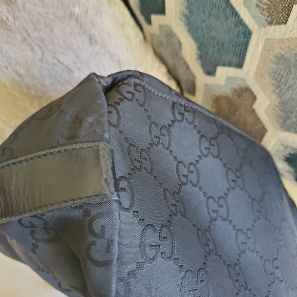 Gucci bag - Picture 4 of 17